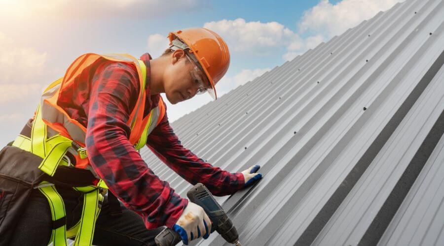 Professional Emergency Roof Repairs services in North Pomfret, VT